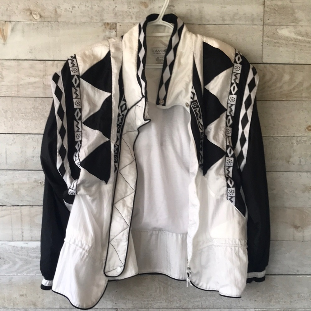 Vintage Black & White Geometric Windbreaker Jacket | Retro Minimalist - Picture 4 of 8